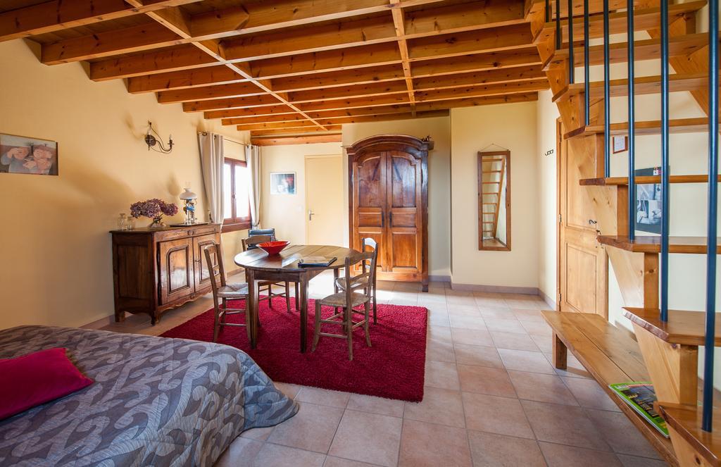 Villa Touloumo Mayrac 객실 사진